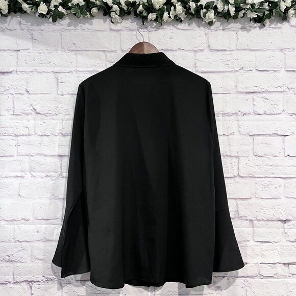 Calvin Klein Bell Sleeve Button Down Shirt‎ Black Size XL Lightweight Career - Picture 2 of 9